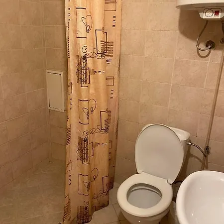 アパート столетов